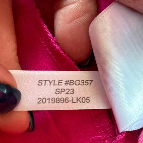 J. Crew Bright Pink Kelsey Cropped Flare Pants Size 8 - Picture 9 of 9